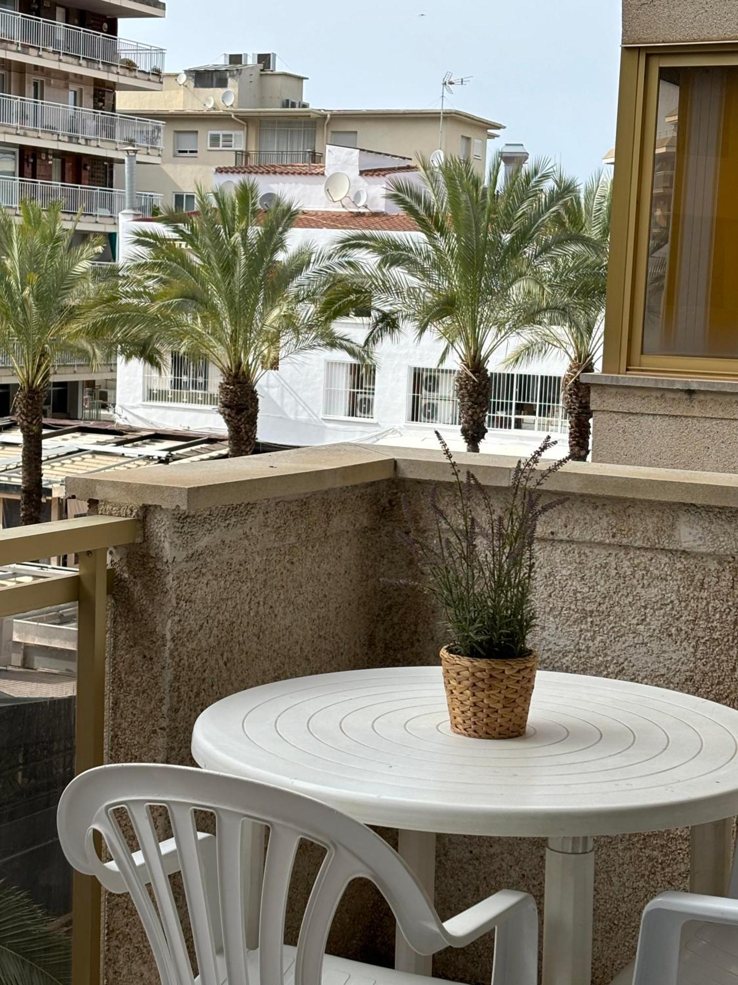 Apartamentos Amatista Salou Exterior photo